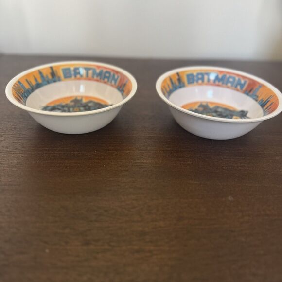 BATMAN Set of TWO Bowls Trudeau Dinnerware 5.5" Melamine DC Comics Children Kids - Picture 8 of 13